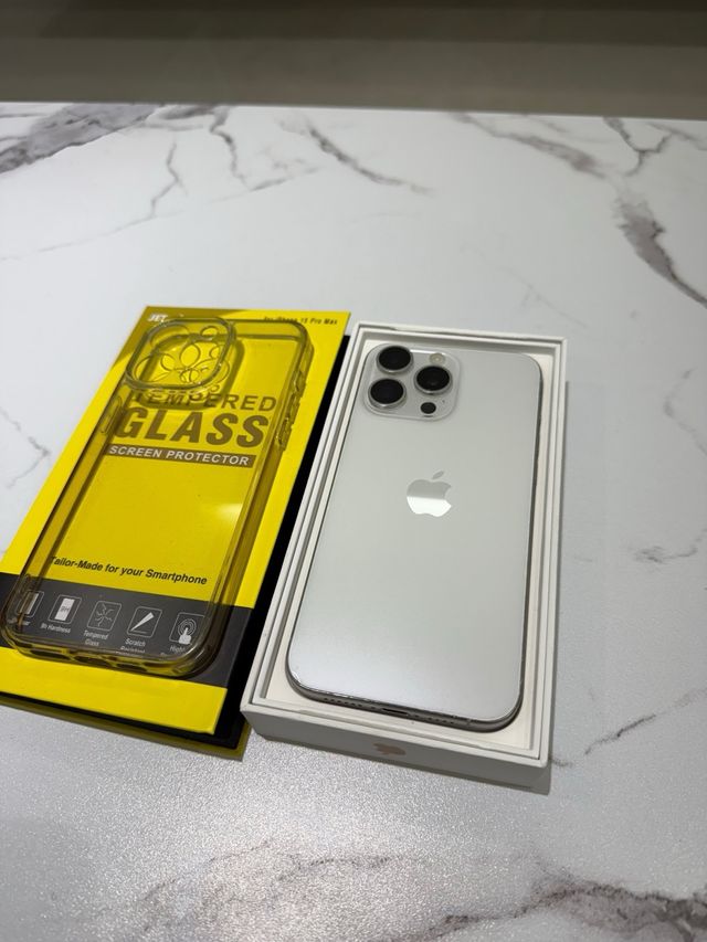 iPhone 15 Pro Max 256 GB