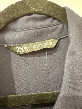 Vestido camisero Zara azul noche con cinturón