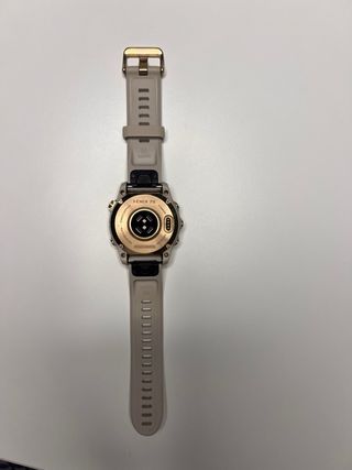 Reloj Garmin Fenix 7S Sapphire Solar Dorado Beige