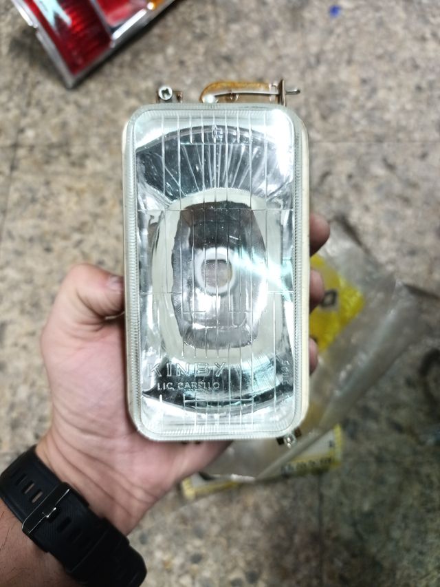 Piloto Kinbi Renault 6