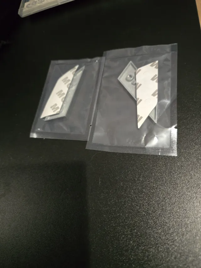 Insignias banderas Cupra Negras