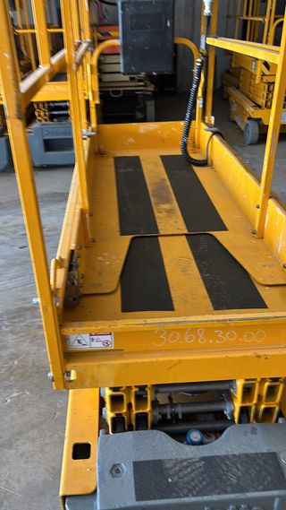 Plataforma Elevadora Eléctrica marca Haulotte