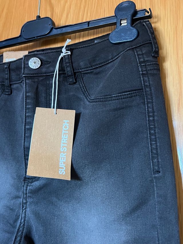Jeans Súper Skinny High Waist Talla 29