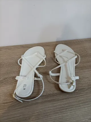 Sandalias blancas talla 42