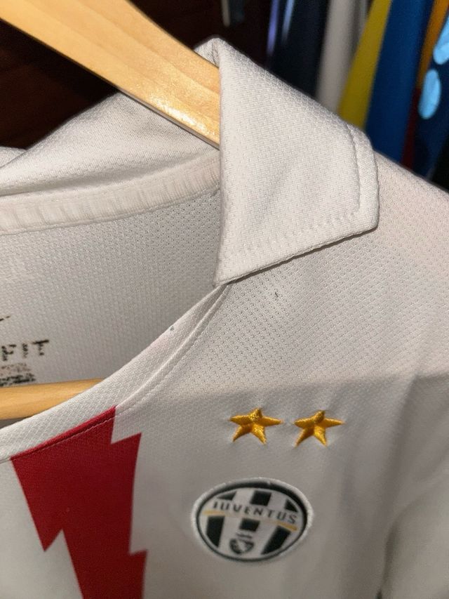 Camiseta Juventus visitante 2010/2011 – Talla L
