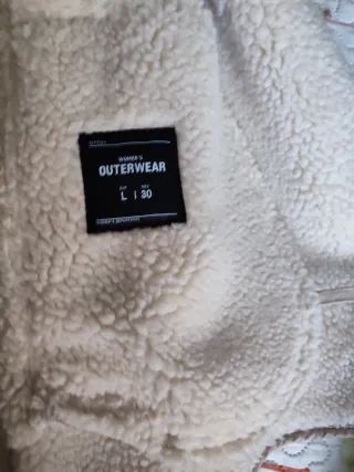 Cazadora abrigo ante beige con borreguito talla 40