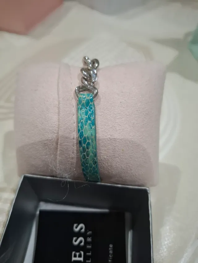 Pulsera Guess Plata y Turquesa