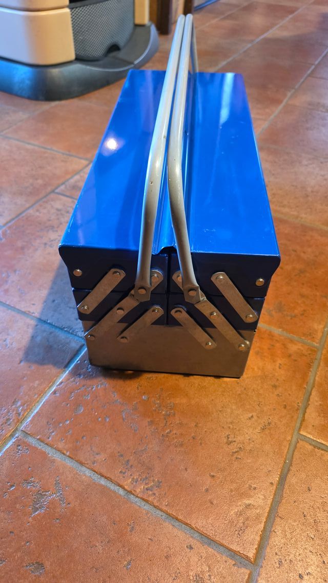 Cassetta attrezzi grande blu