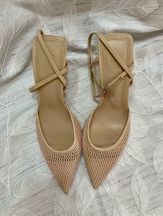 Sandalias Zara Talla 40 Beige Malla