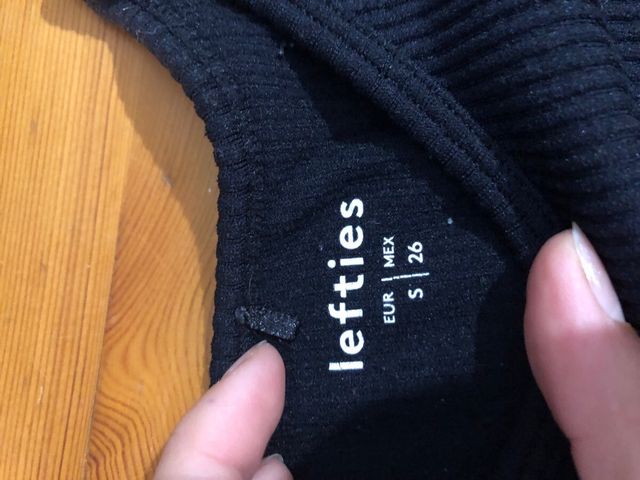 Top negro manga larga