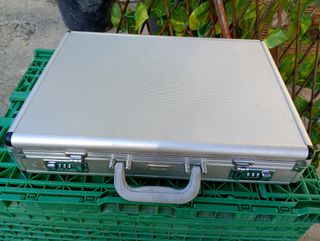 Maletín Solingen aluminio - Cierres combinación