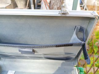 Maletín Solingen aluminio - Cierres combinación