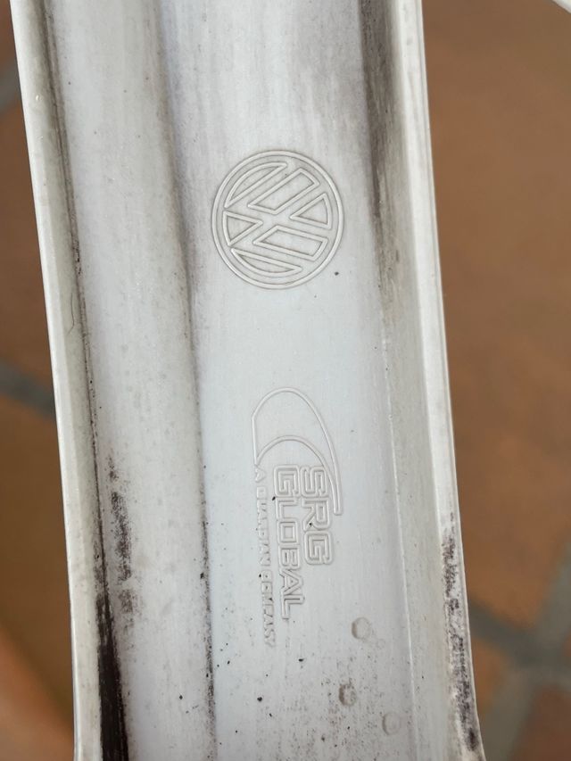 3 Tapacubos Originales VW 14 Pulgadas