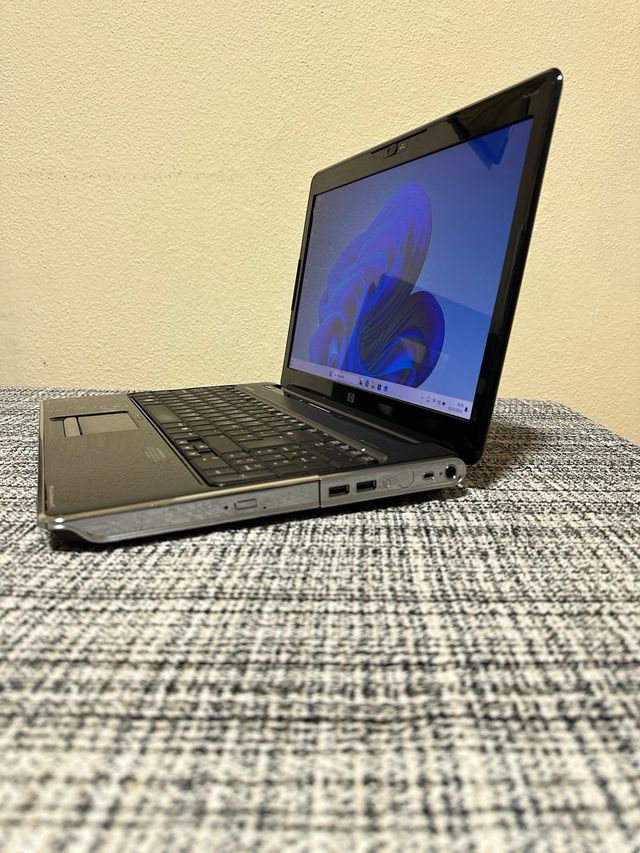 Portátil HP Pavilion DV6 8GB RAM 240GB SSD Oferta!