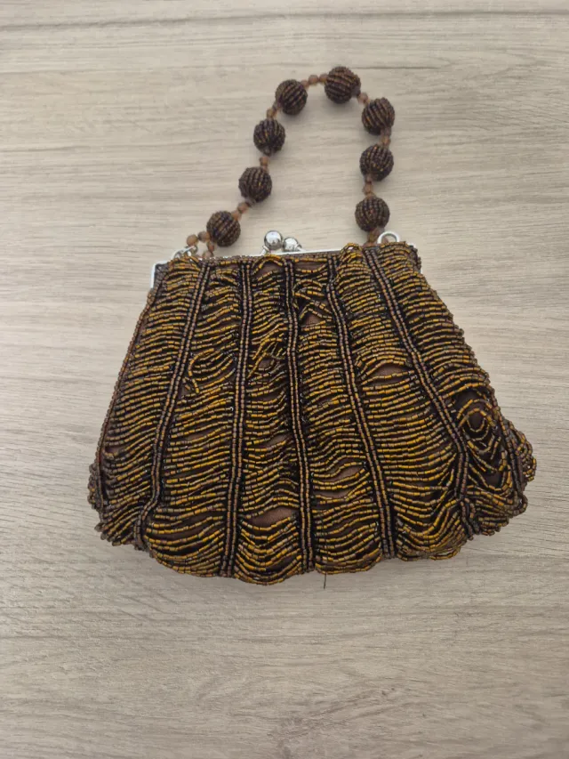 Bolso pequeño de mano, de fiesta con pedrería