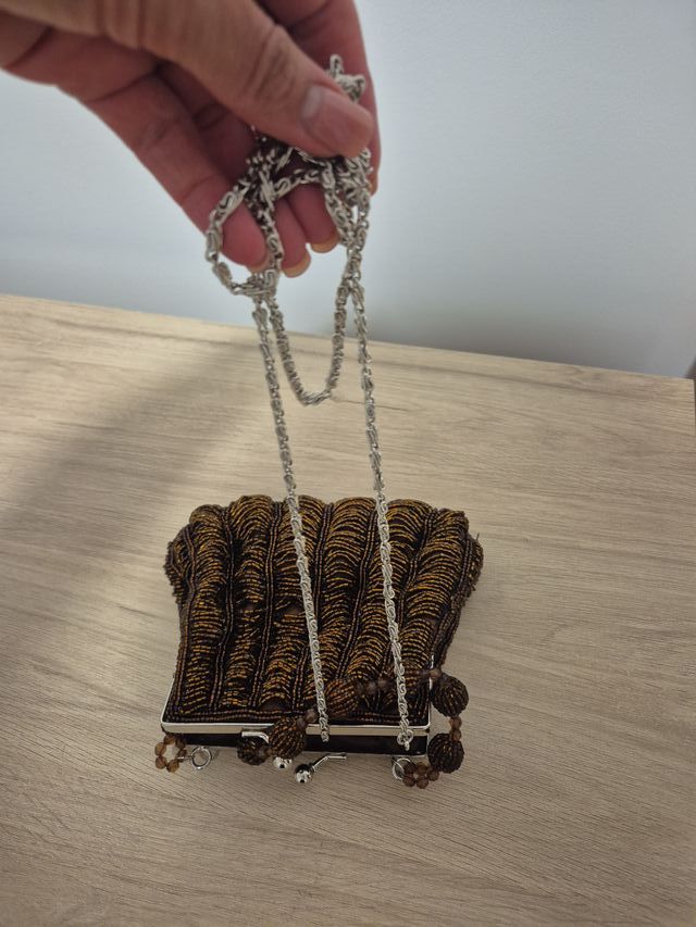 Bolso pequeño de mano, de fiesta con pedrería