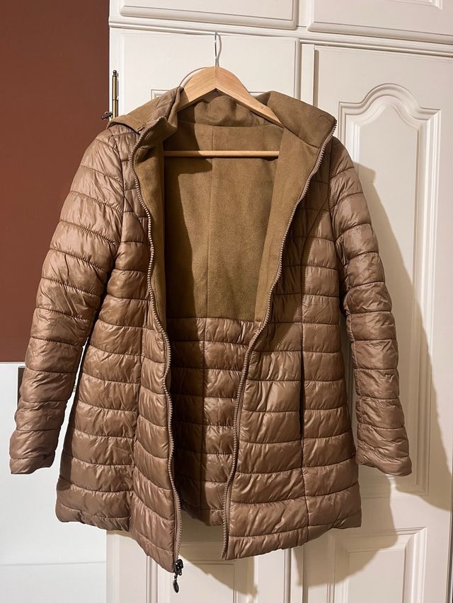 Chaqueta reversible beige y marrón. Dos estilos