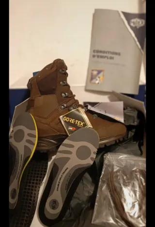 Botas Haix Nepal Gore-Tex Castanhas