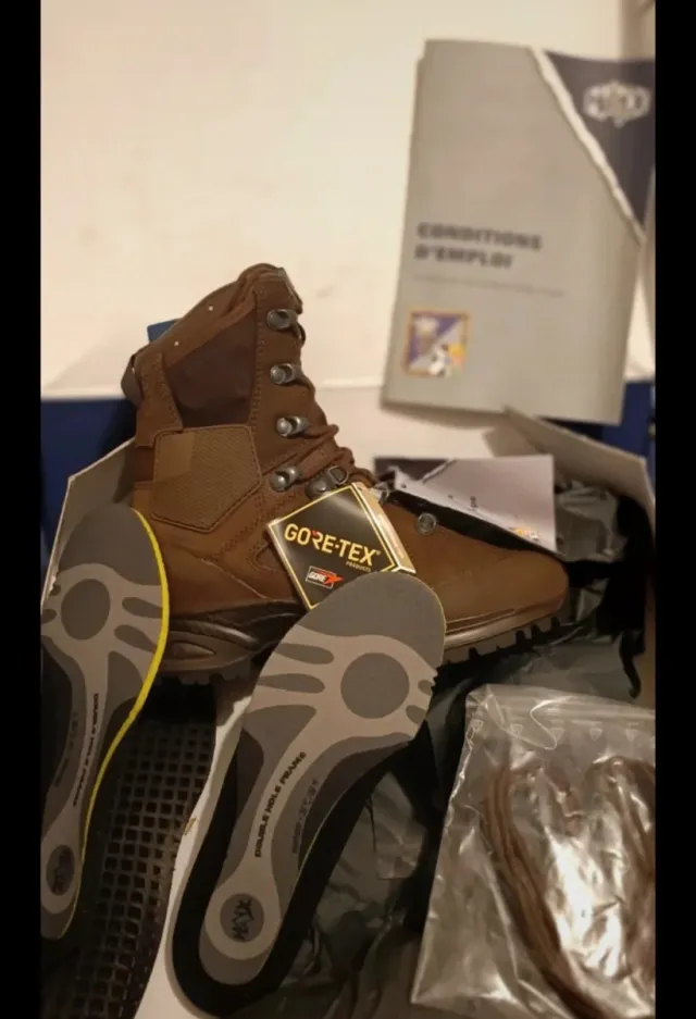 Botas Haix Nepal Gore-Tex Castanhas