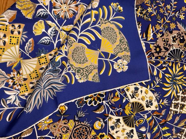 Pañuelo seda Hermès Fleurs et Papillons de Tissus