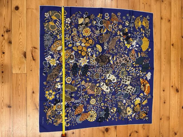 Pañuelo seda Hermès Fleurs et Papillons de Tissus