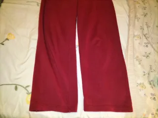 Pantalón chándal Reebok mujer granate
