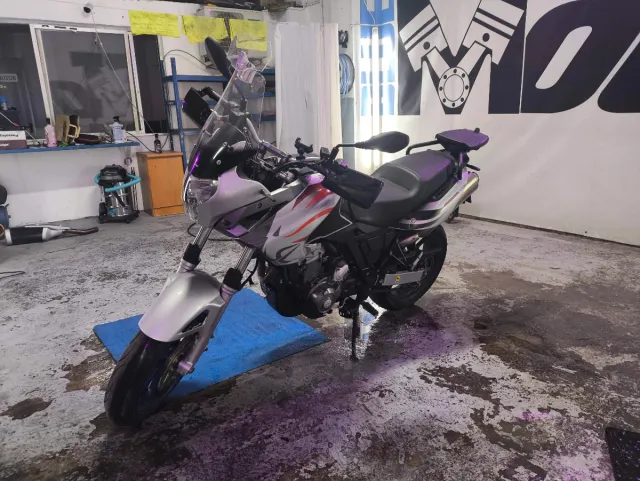 Aprilia Pegaso Strada 650