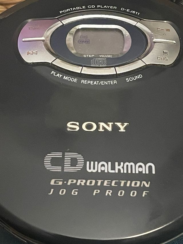 Lettore CD Sony Walkman modello D-EJ611