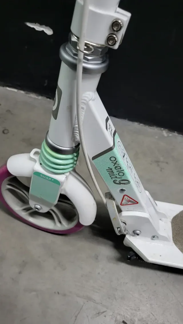 Patinete Oxelo Mid 9 Blanco y Morado