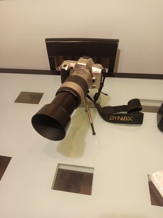 Bolso Cámara Minolta Negro y Multicolor