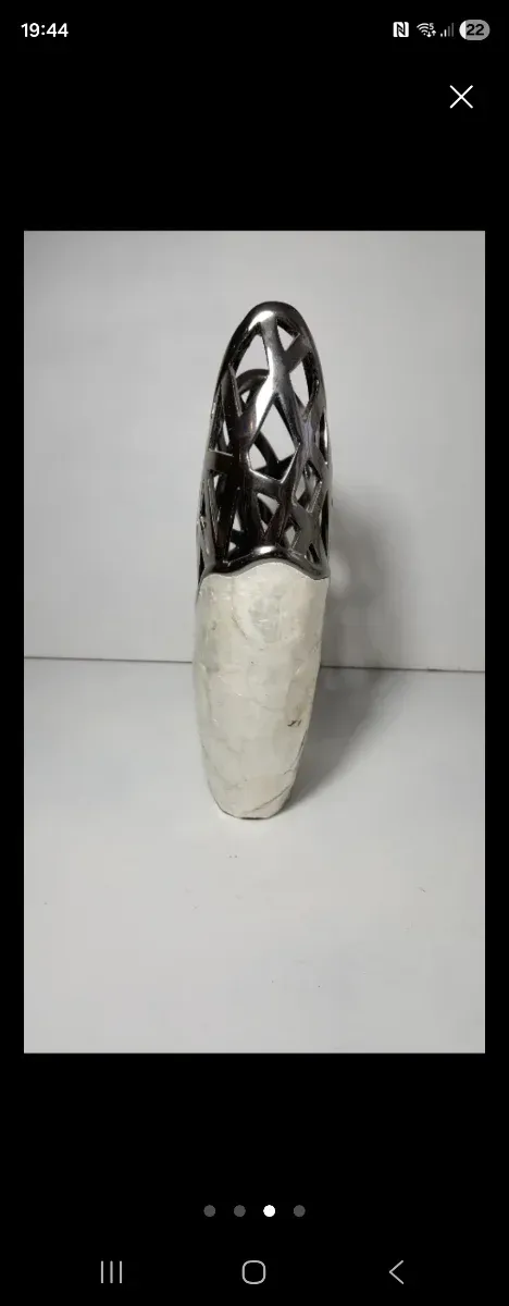 Jarrón decorativo moderno diseño calado plateado