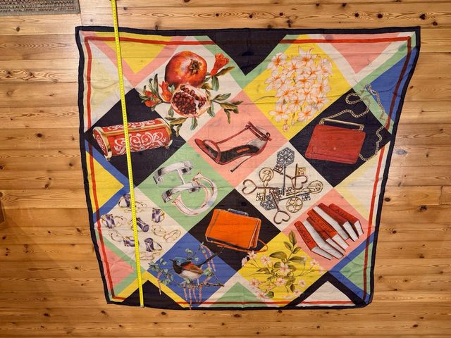 Pañuelo Seda 100 % Carolina Herrera Multicolor