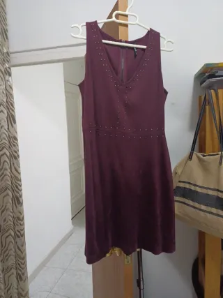 Vestido ante burdeos Stradivarius Talla S