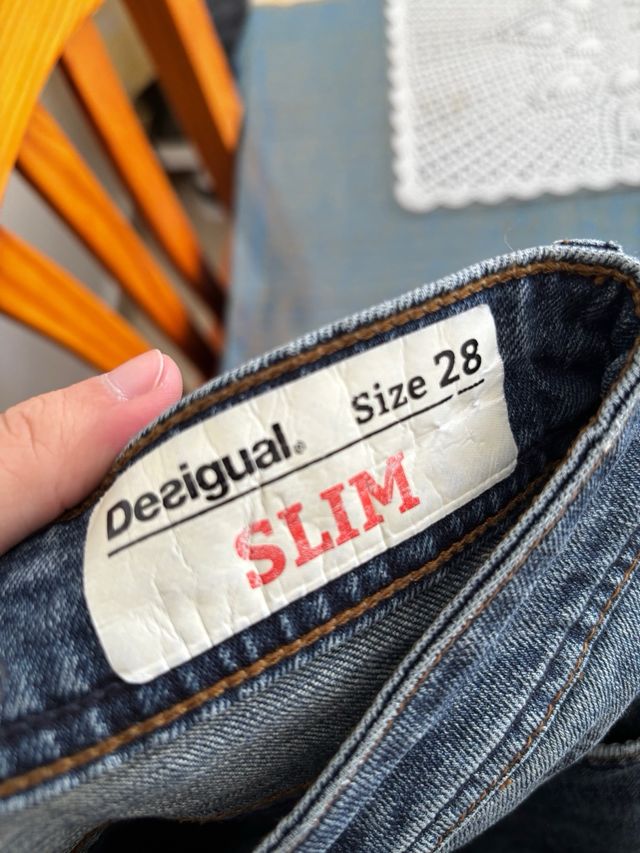 Pantalones vaqueros Desigual