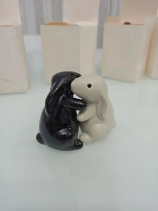 Set 2 coniglietti sale e pepe ceramica