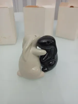 Set 2 coniglietti sale e pepe ceramica