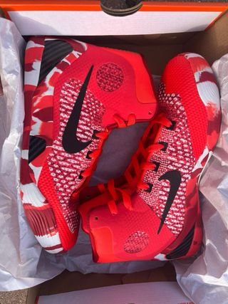 Nike Kobe 9 Elite (GS) Christmas Talla 38,5