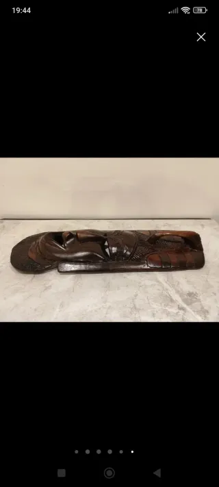 Máscara africana tribal de madera