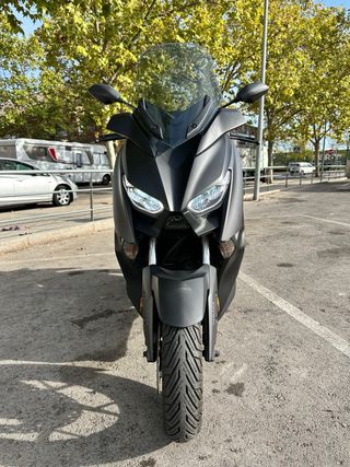 Yamaha XMAX 125 2023 12.000km