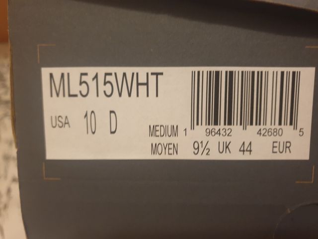 Sapatilhas New Balance modelo 515 bege T44