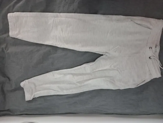 Pantalón chándal gris claro