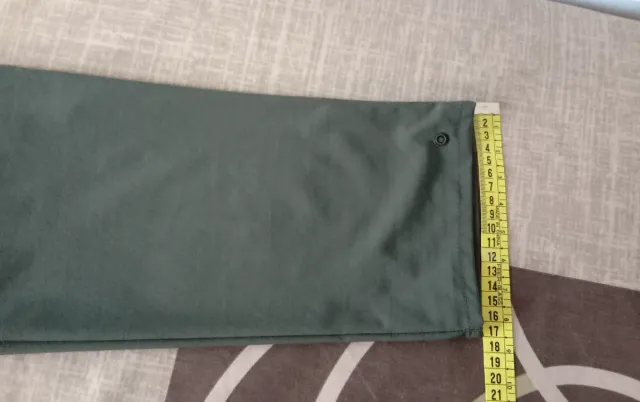 Pantalón de chándal hombre verde