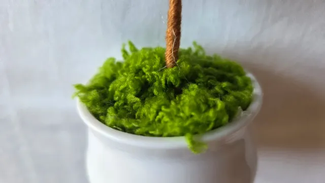 Albero di Natale uncinetto decorato