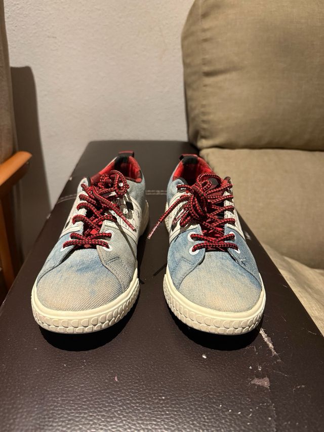 Zapatillas Desigual Snoopy Talla 37