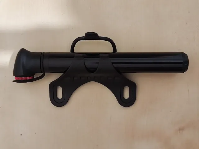 Bomba Blackburn AirStik SL