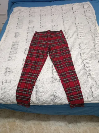 Pantalón Zara Tartán Rojo Talla M