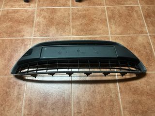 Rejilla frontal Ford Fiesta MK7