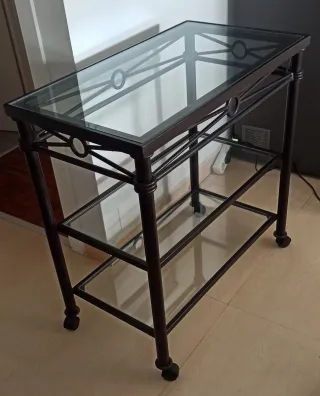 Mesa auxiliar cristal y metal Recogida en persona.