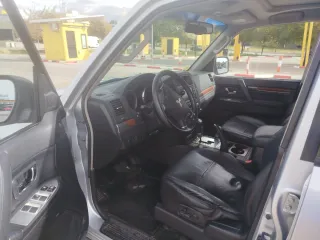 Mitsubishi Montero 2007