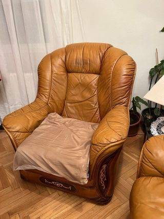 Sofá 3 plazas y 2 sillones piel